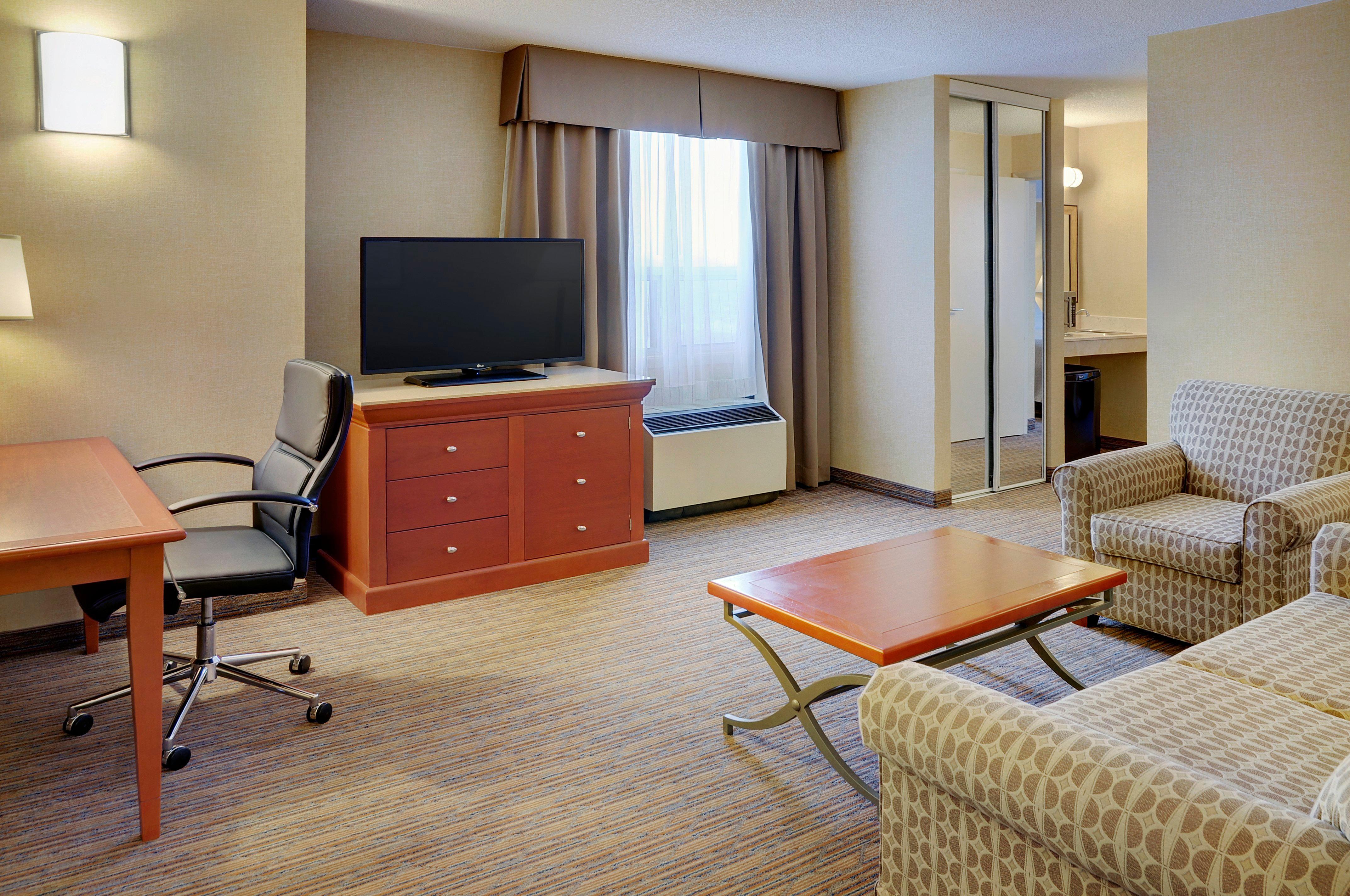 Holiday Inn Hotel & Suites London By Ihg Dış mekan fotoğraf