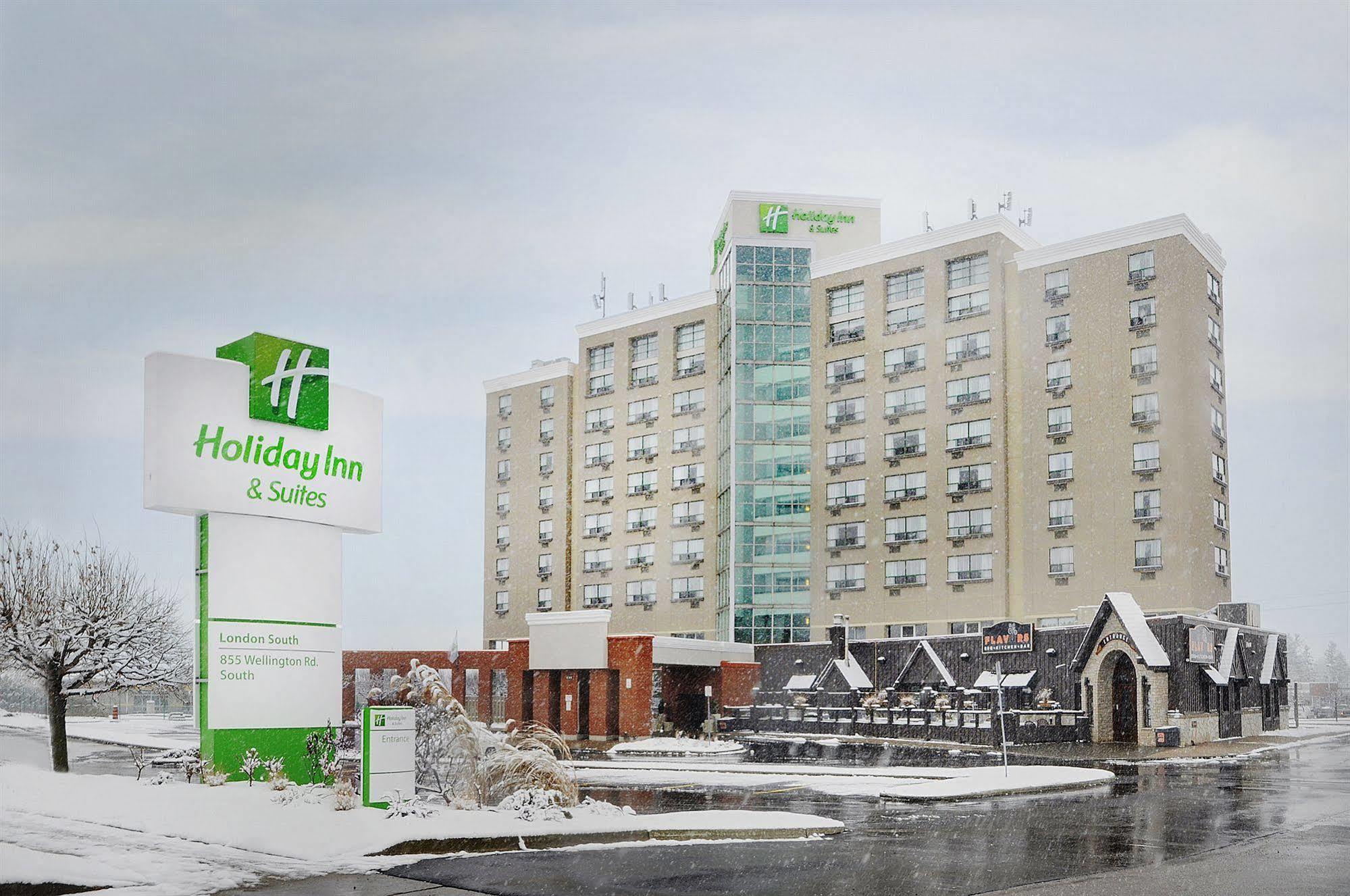 Holiday Inn Hotel & Suites London By Ihg Dış mekan fotoğraf